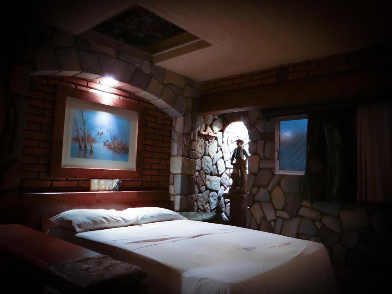 Silmar Hotel/Motel Rio Blanco  Екстериор снимка