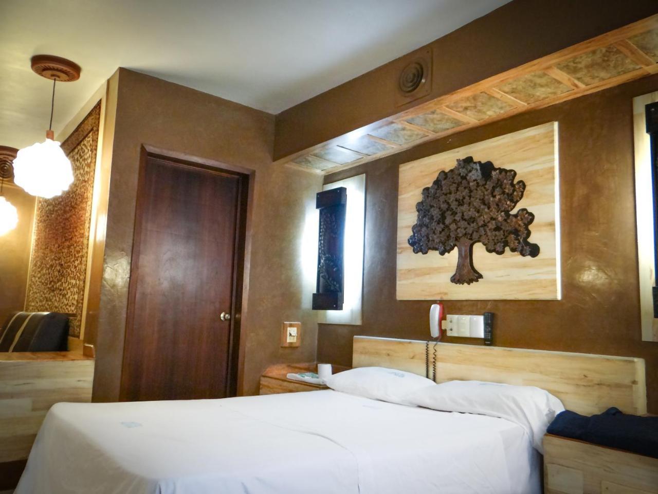 Silmar Hotel/Motel Rio Blanco  Екстериор снимка