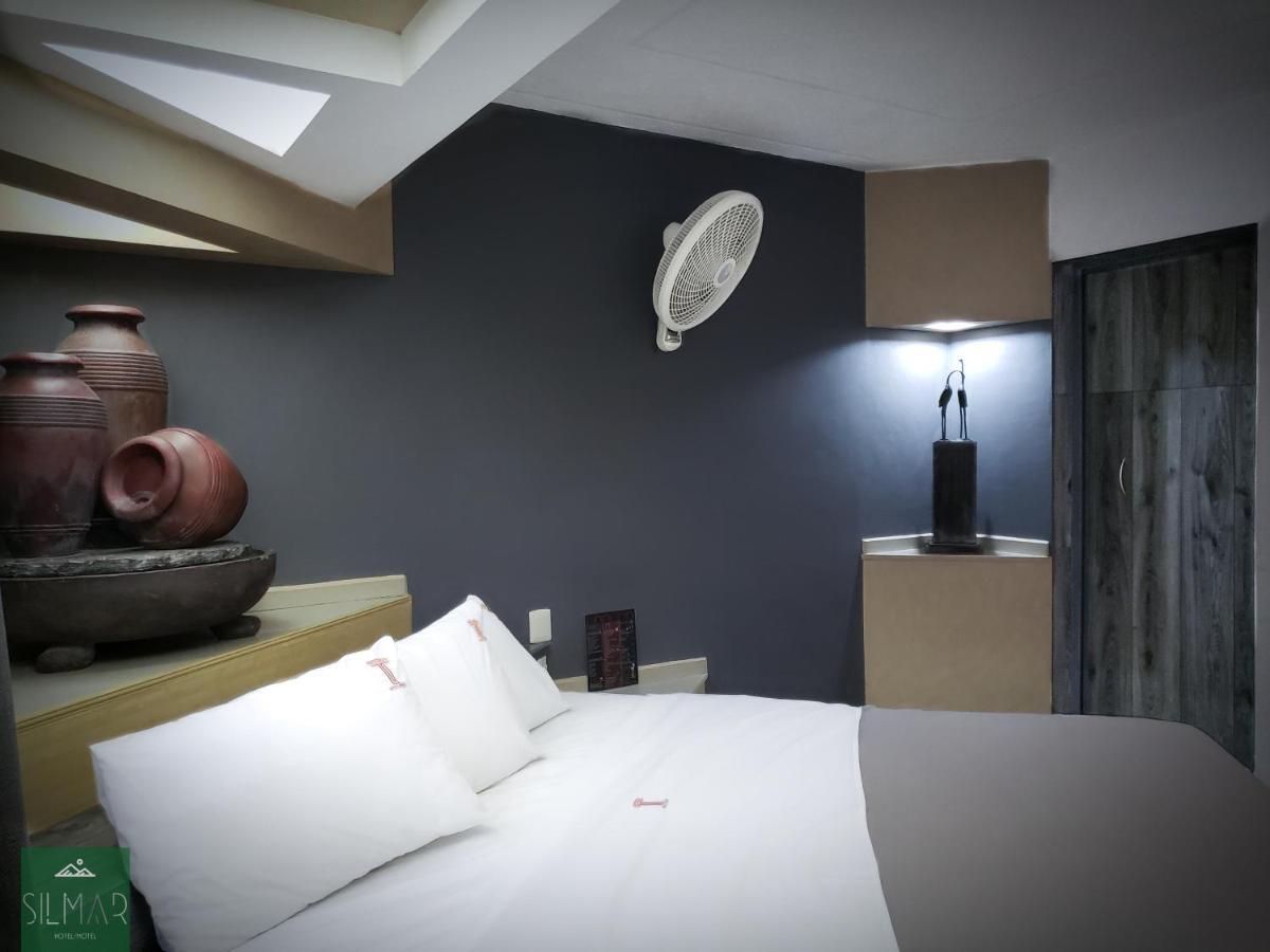 Silmar Hotel/Motel Rio Blanco  Екстериор снимка